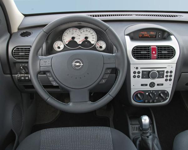 Фото Opel Combo C Рестайлинг Компактвэн