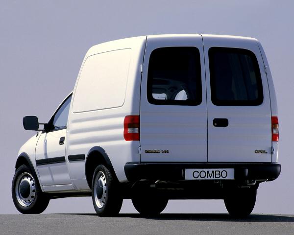 Фото Opel Combo B Фургон