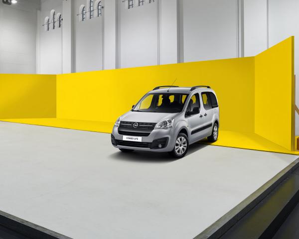 Фото Opel Combo PCMA Минивэн