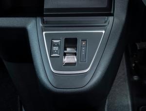Фото Peugeot Traveller I Рестайлинг