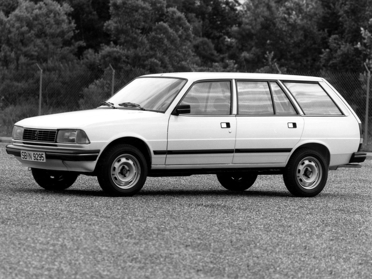 Фото Peugeot 305 I Универсал 5 дв.