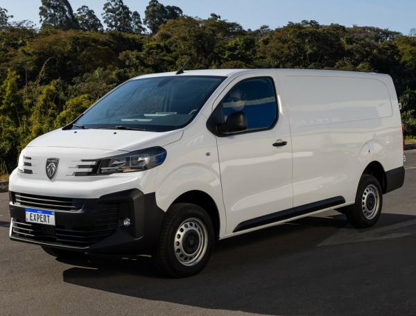 Фото Peugeot Expert III Рестайлинг
