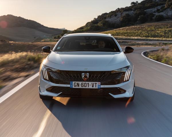 Фото Peugeot 508 II Рестайлинг Универсал 5 дв.