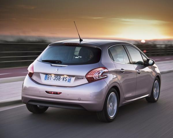 Фото Peugeot 208 I Хэтчбек 5 дв.