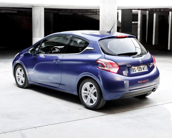 Фото Peugeot 208 I Хэтчбек 3 дв.