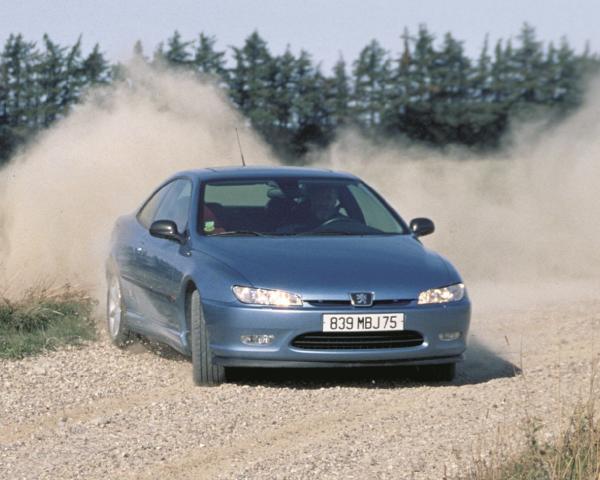 Фото Peugeot 406 I Купе