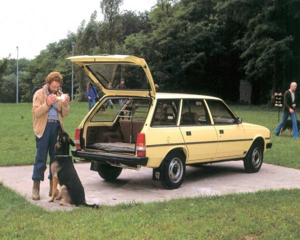 Фото Peugeot 305 I Универсал 5 дв.