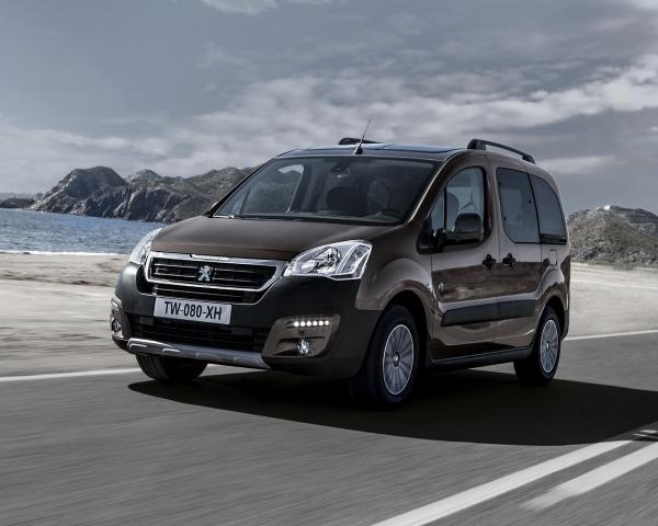 Фото Peugeot Partner II Рестайлинг 2 Компактвэн