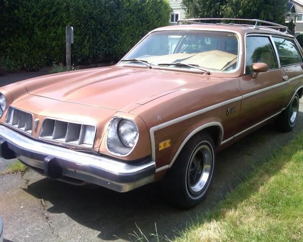 Фото Pontiac Sunbird I Универсал 3 дв.