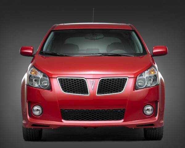 Фото Pontiac Vibe II Хэтчбек 5 дв.