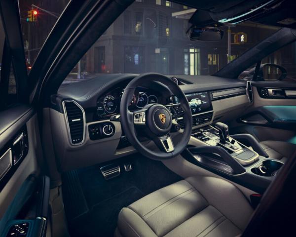 Фото Porsche Cayenne III Внедорожник 5 дв. Coupé