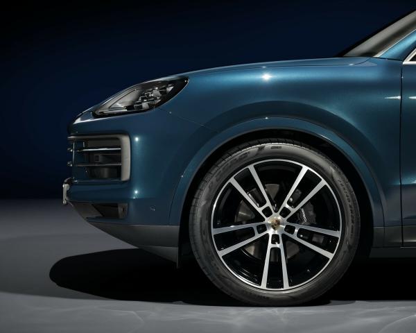 Фото Porsche Cayenne III Рестайлинг Внедорожник 5 дв.