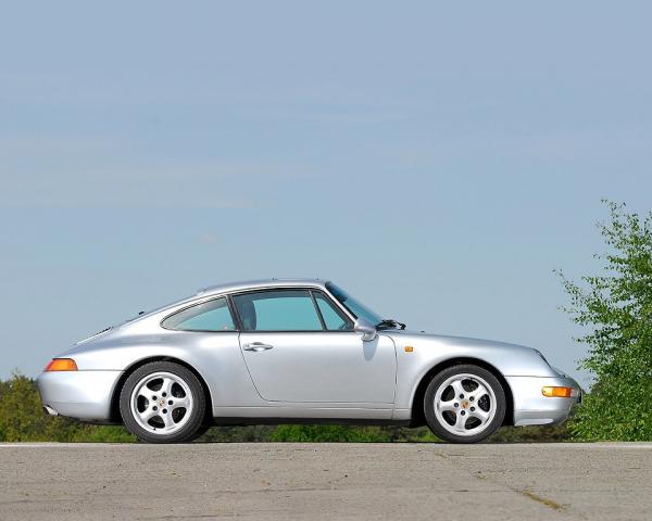 Фото Porsche 911 IV (993) Купе