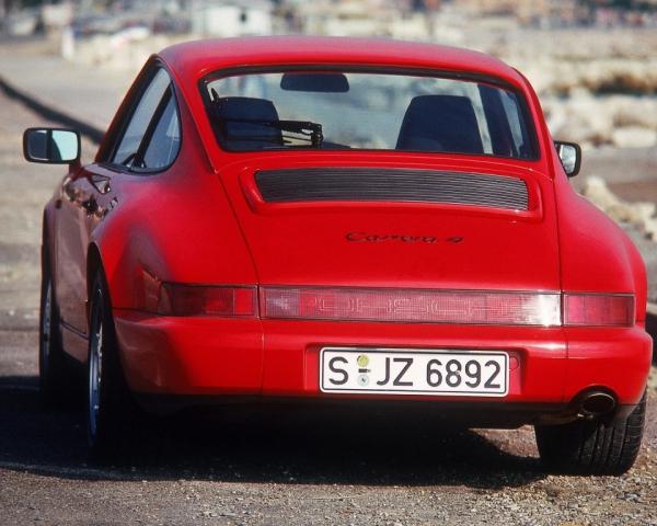 Фото Porsche 911 III (964) Купе