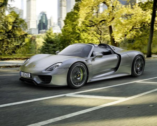 Фото Porsche 918 Spyder I Родстер