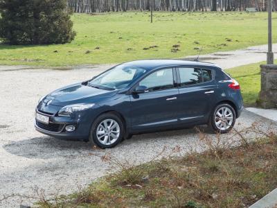 Фото Renault Megane III Рестайлинг Хэтчбек 5 дв.