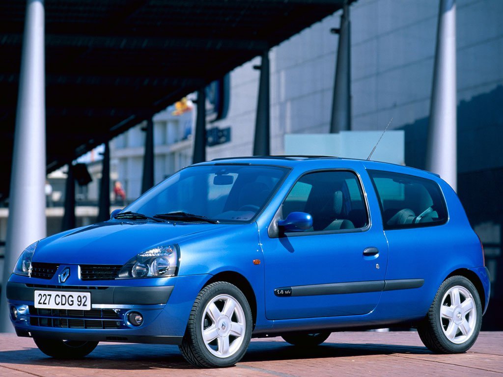 Фото Renault Clio II Рестайлинг