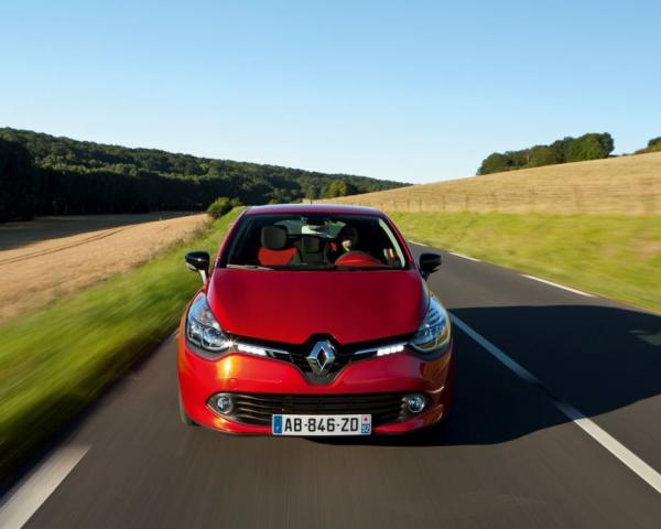 Фото Renault Clio IV Хэтчбек 5 дв.