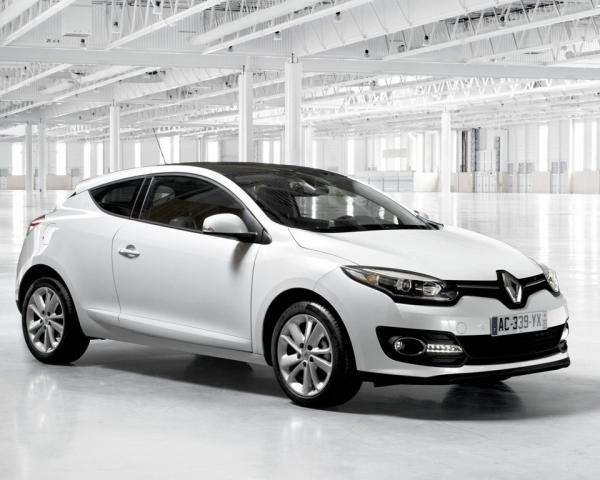 Фото Renault Megane III Рестайлинг 2 Хэтчбек 3 дв.