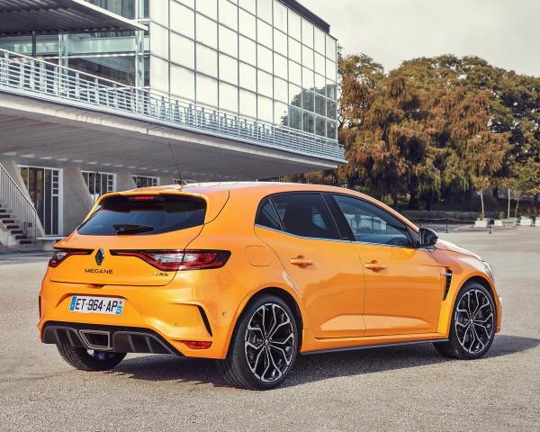 Фото Renault Megane RS IV Хэтчбек 5 дв.