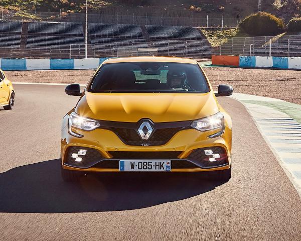 Фото Renault Megane RS IV Хэтчбек 5 дв.