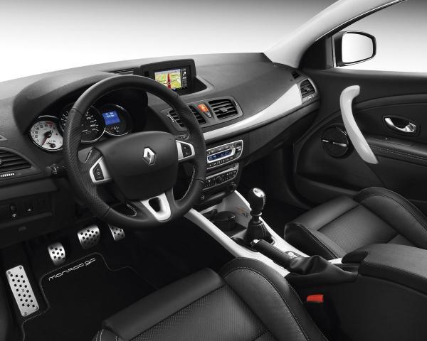 Фото Renault Megane RS III Хэтчбек 3 дв.