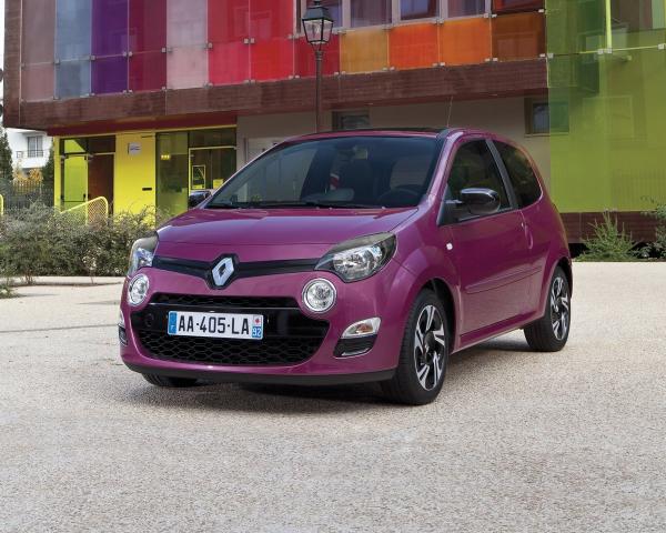 Фото Renault Twingo II Рестайлинг Хэтчбек 3 дв.