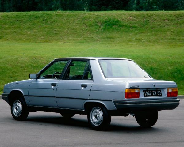 Фото Renault 9 I Седан