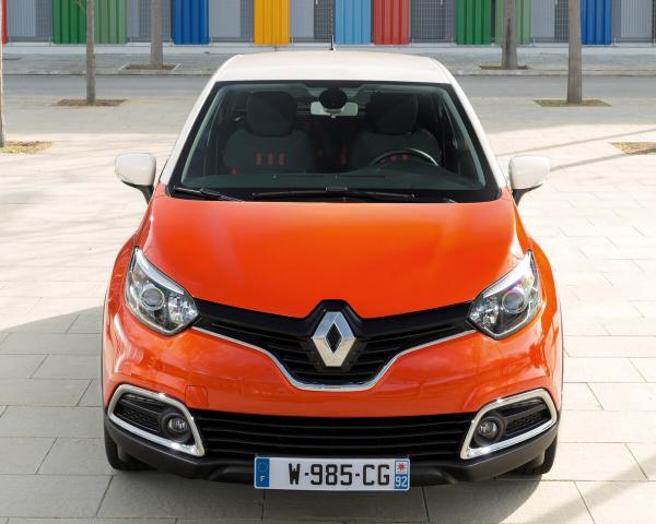 Фото Renault Captur I Внедорожник 5 дв.