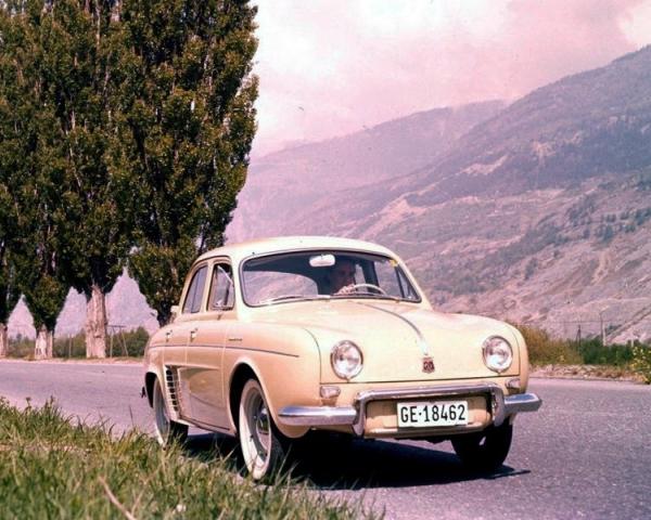 Фото Renault Dauphine I Седан