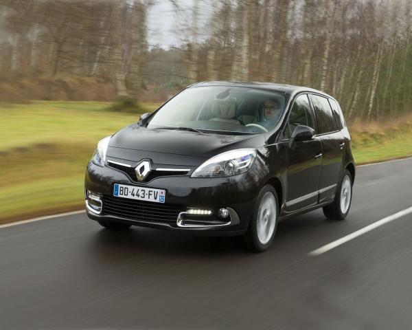 Фото Renault Scenic III Рестайлинг 2 Компактвэн