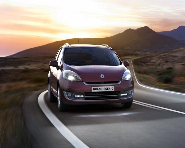 Фото Renault Scenic III Рестайлинг Компактвэн Grand