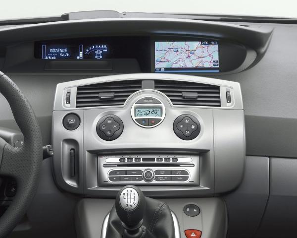 Фото Renault Scenic II Рестайлинг Компактвэн