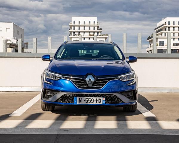 Фото Renault Megane IV Рестайлинг Универсал 5 дв.