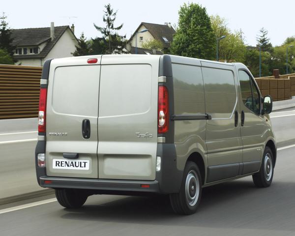 Фото Renault Trafic II Рестайлинг Фургон