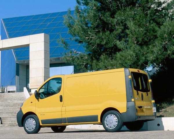 Фото Renault Trafic II Фургон