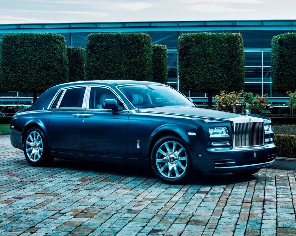 Фото Rolls-Royce Phantom VII Рестайлинг (Series II) Седан