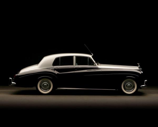 Фото Rolls-Royce Silver Cloud II Седан