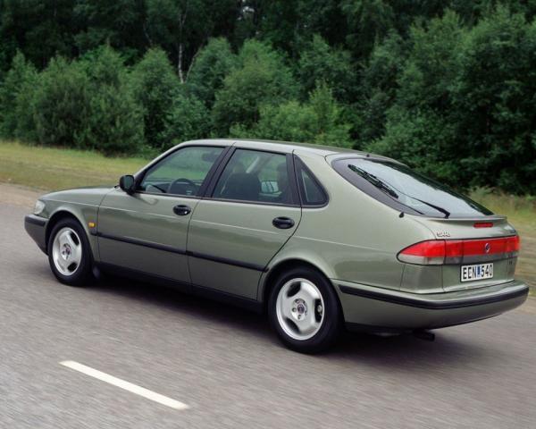 Фото Saab 900 II Хэтчбек 5 дв.