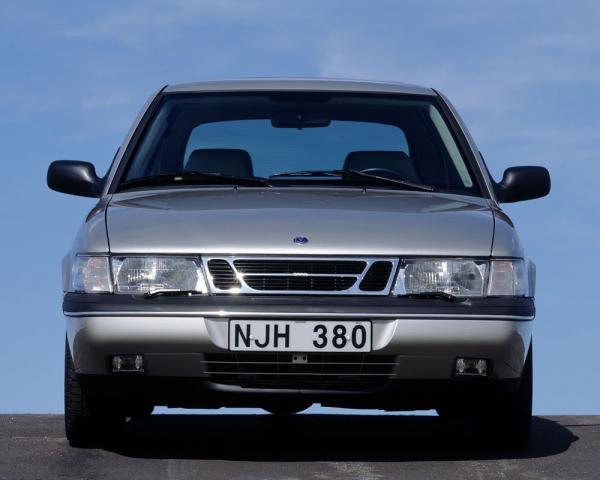 Фото Saab 900 II Хэтчбек 5 дв.