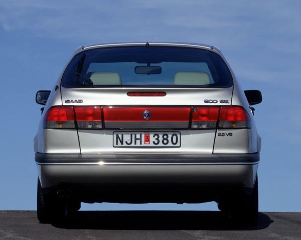 Фото Saab 900 II Хэтчбек 5 дв.