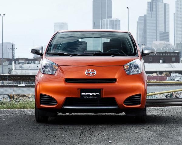 Фото Scion iQ I Хэтчбек 3 дв.