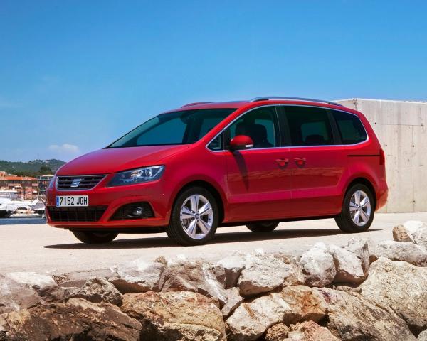 Фото Seat Alhambra II Рестайлинг Минивэн