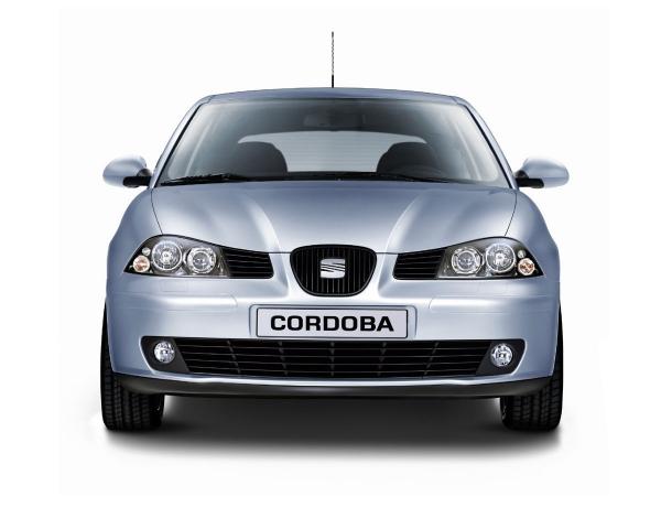 Фото Seat Cordoba II Седан