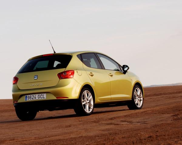 Фото Seat Ibiza IV Хэтчбек 5 дв.