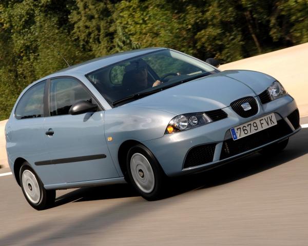 Фото Seat Ibiza III Рестайлинг Хэтчбек 3 дв.