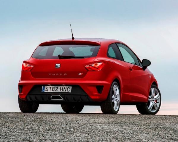 Фото Seat Ibiza Cupra IV Рестайлинг Хэтчбек 3 дв.