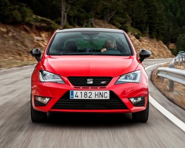 Фото Seat Ibiza Cupra IV Рестайлинг Хэтчбек 3 дв.