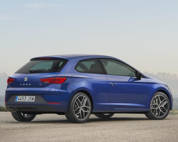 Фото Seat Leon III Рестайлинг Хэтчбек 3 дв.