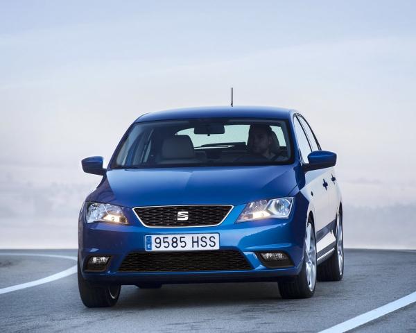 Фото Seat Toledo IV Лифтбек